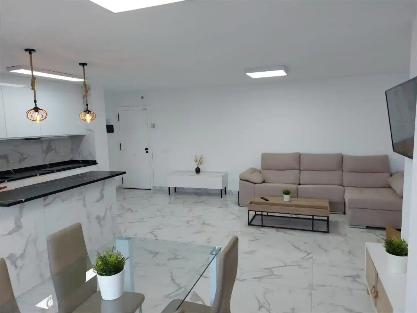 Sala de estar de Piso de alquiler en San Luis de Sabinillas