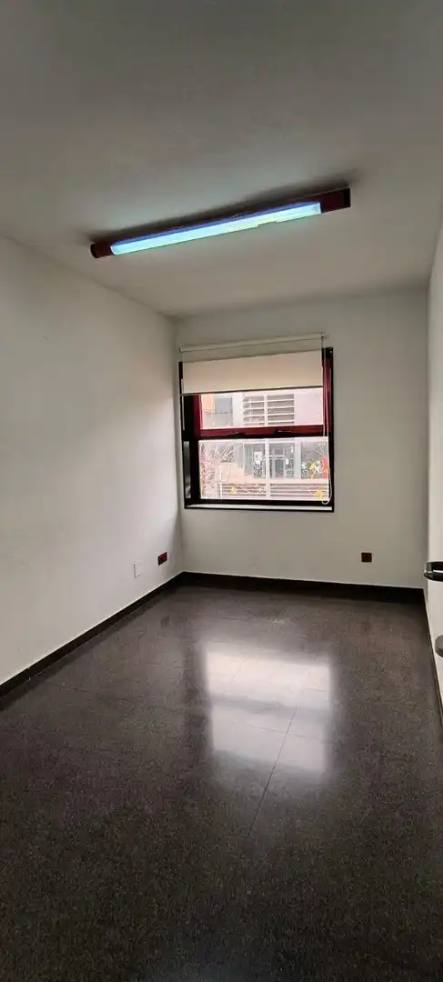 Office space with lift for sale in Calle de Molina de Segura 5, imagen 5