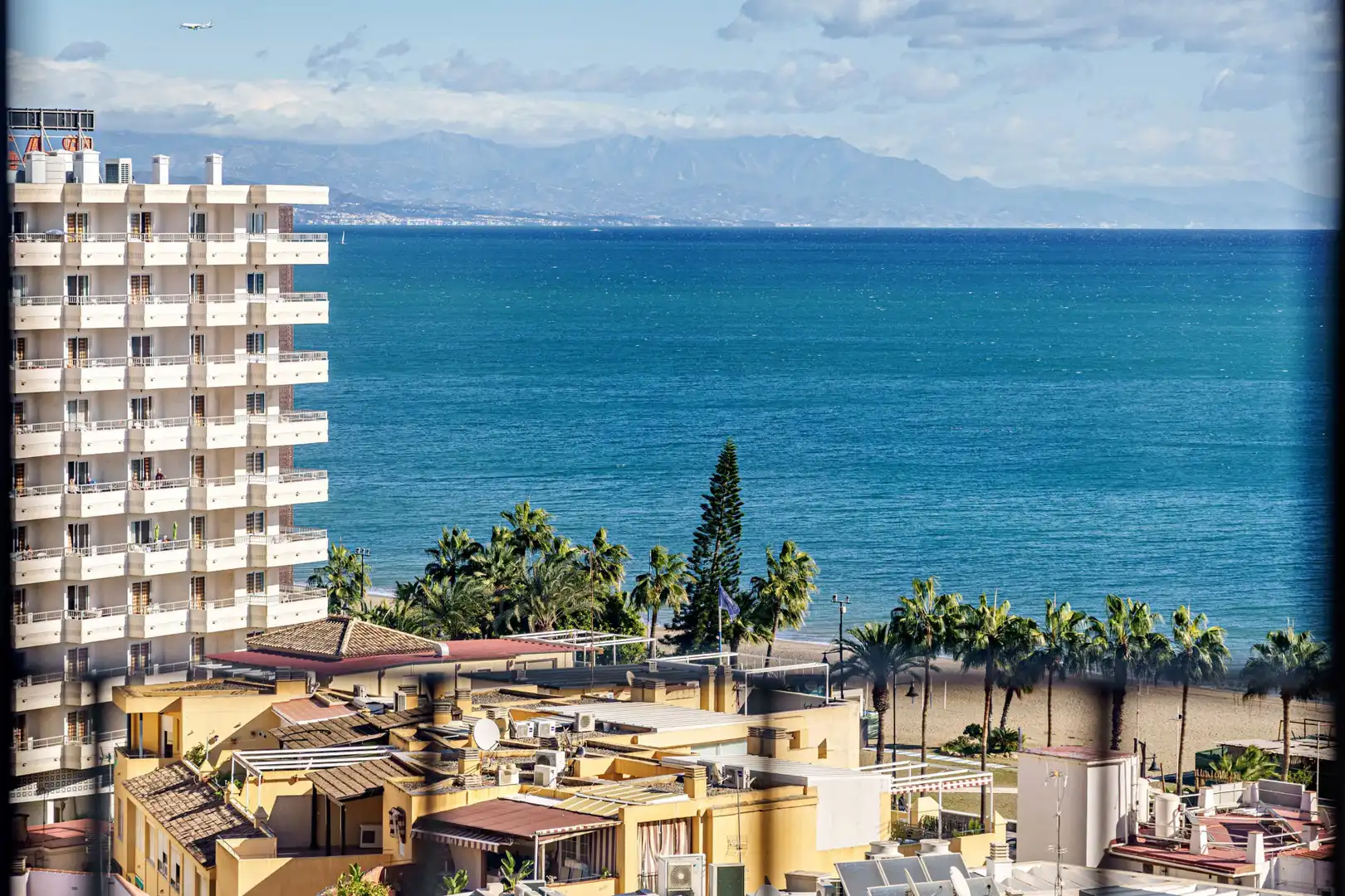 Bedroom of Buildings for sale in Torremolinos