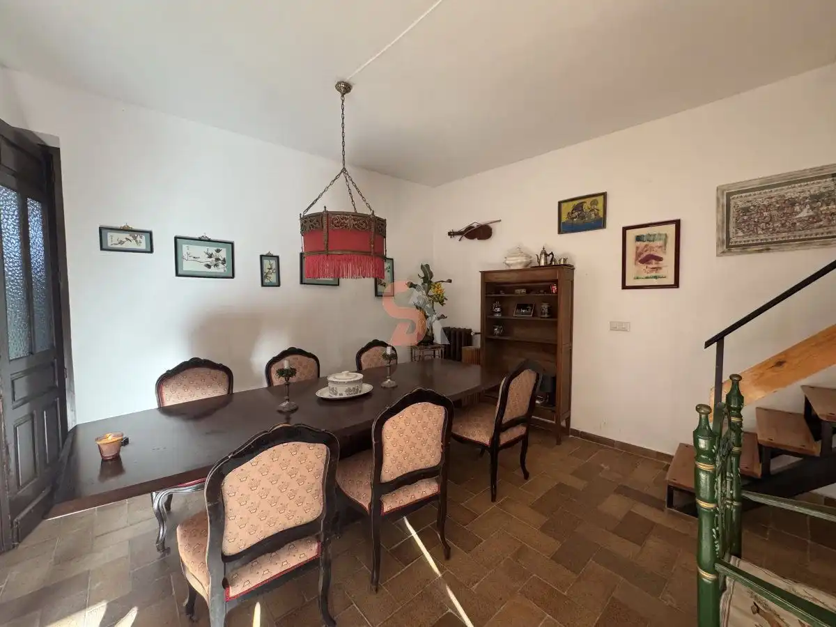 Comedor de Casa o chalet en venta en Alcazarén con Calefacción, Terraza y Trastero