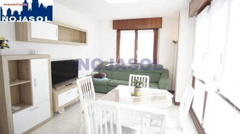 Photo 4 of Flat to rent in Avenida Santos Mártires, 6