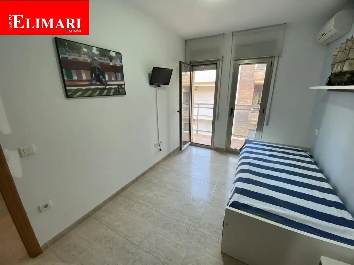 Habitación de Apartamento en venta en La Ràpita con Aire acondicionado, Calefacción y Terraza