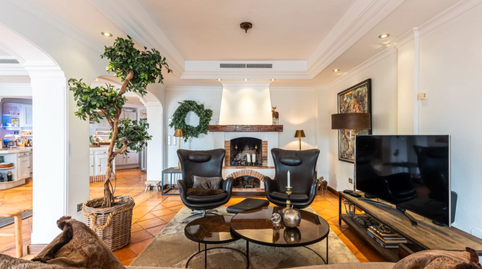 Foto 2 de Casa adosada en venda a Aloha, Marbella