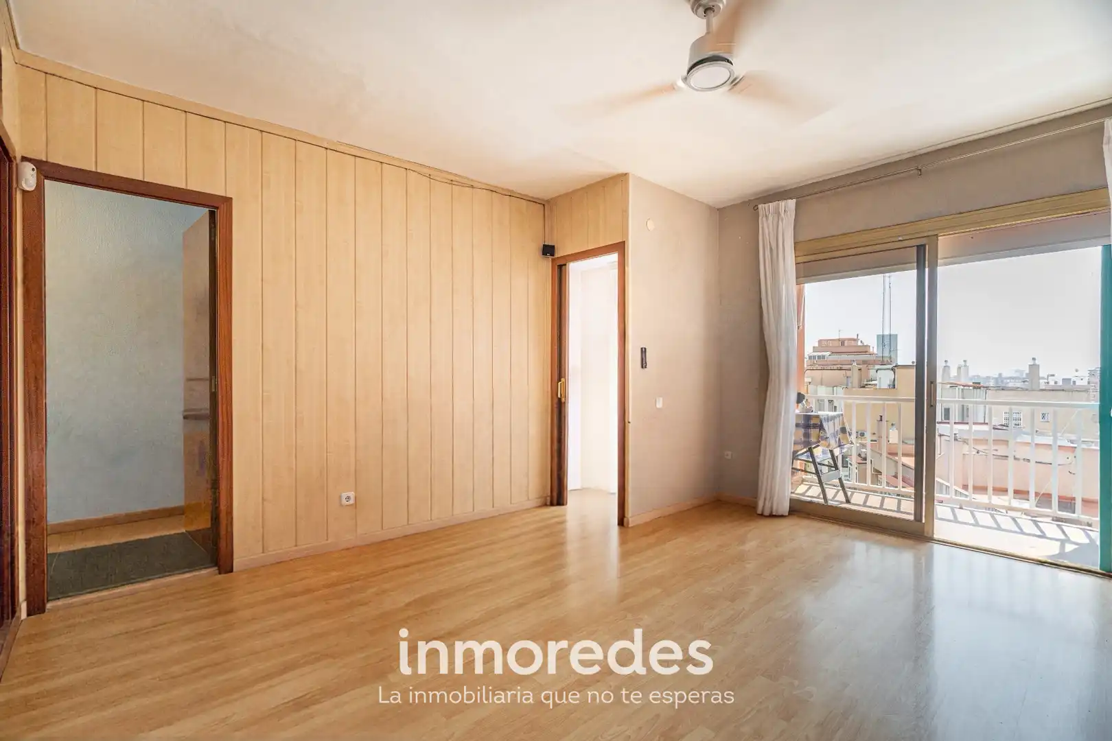Piso con terraza en venta en Avinguda Meridiana