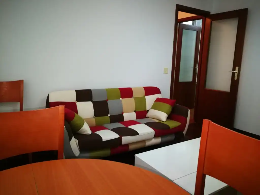 Wohnzimmer von Wohnung zur Miete in Santiago de Compostela  mit Heizung, Terrasse und Möbliert