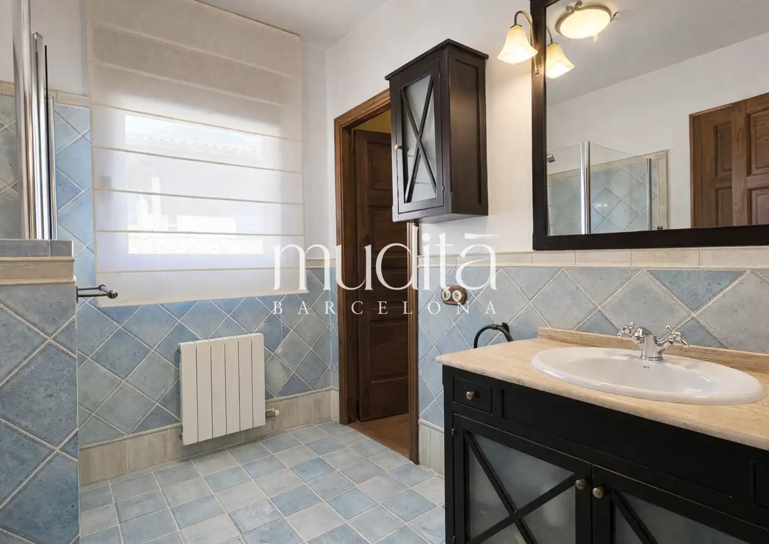 Bathroom of Houses for sale in Argentona  with Heating, Private garden and Terrace