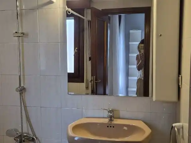 Bathroom of Flat for rent in Santander  with Balcony