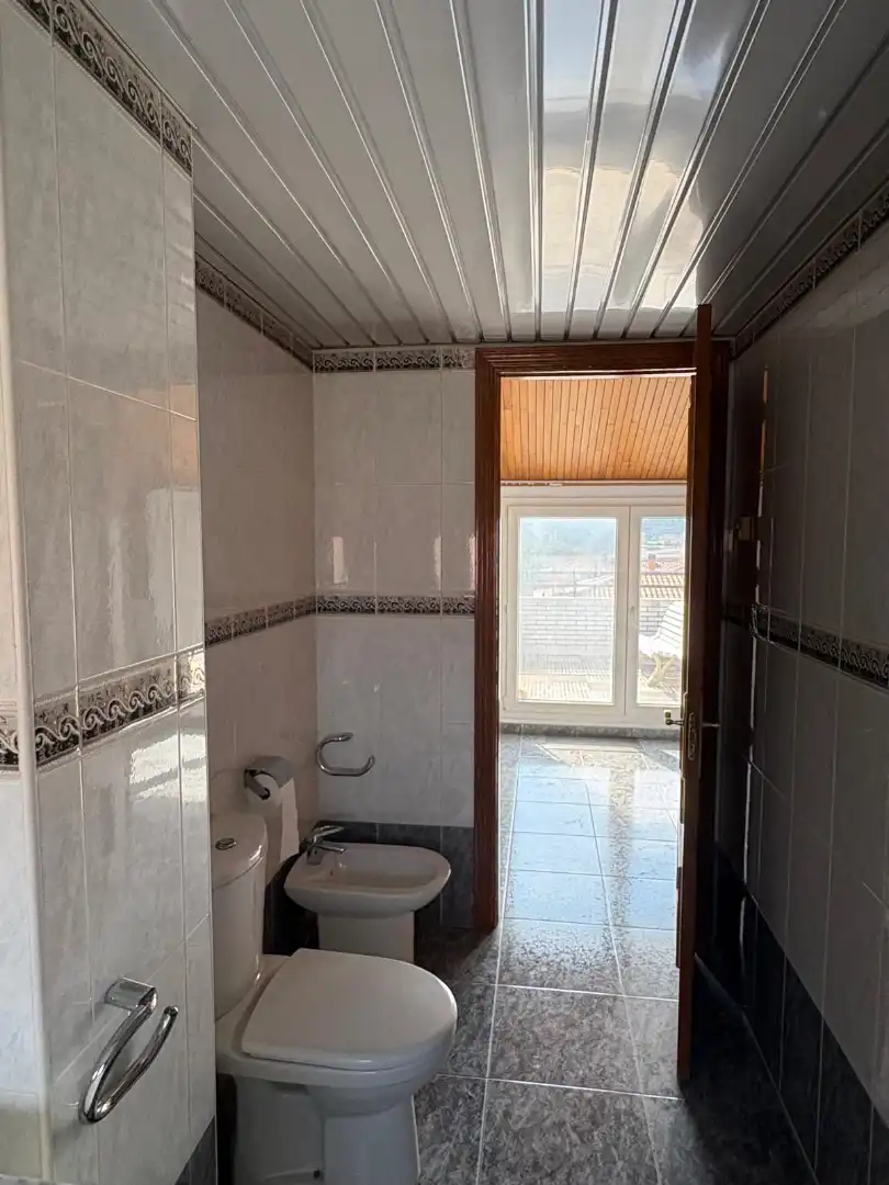 Baño de Dúplex en venta en Manresa con Aire acondicionado, Calefacción y Horno