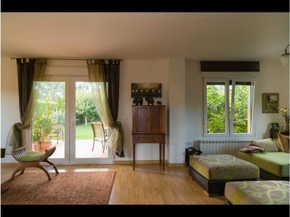 Living room of House or chalet for sale in Santiago de Compostela 