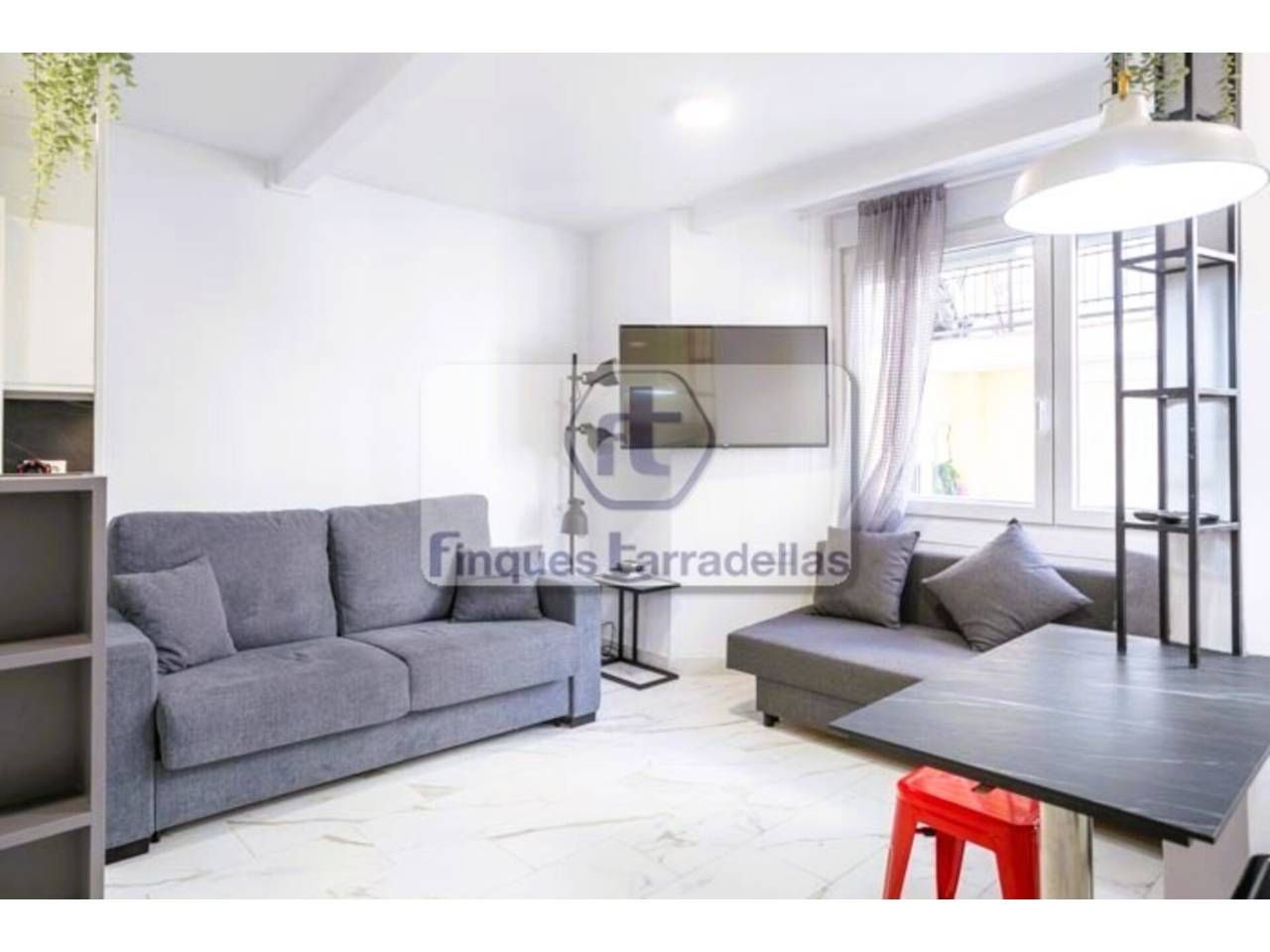 Study for sale in Centre