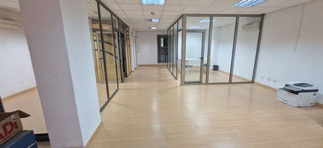 Oficina en Alquiler en Duggi - Rambla - Los Hoteles