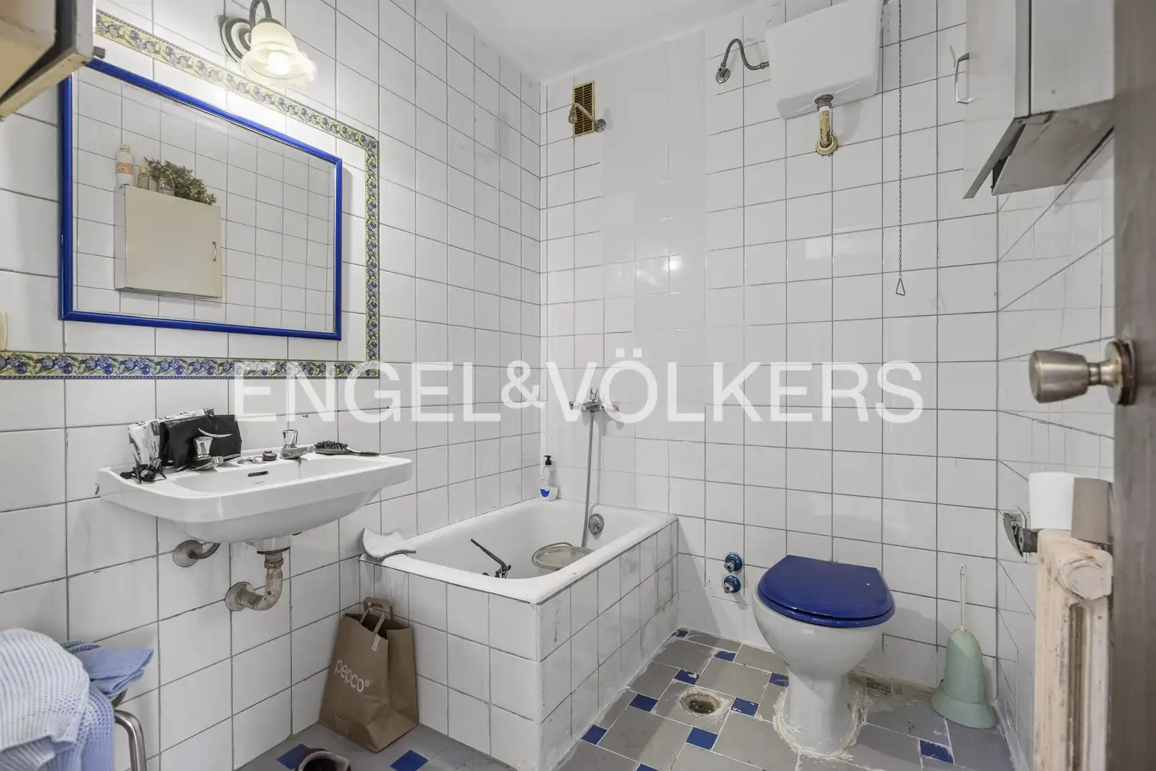 Baño de Piso en venta en Sevilla con Aire acondicionado, Calefacción y Parquet