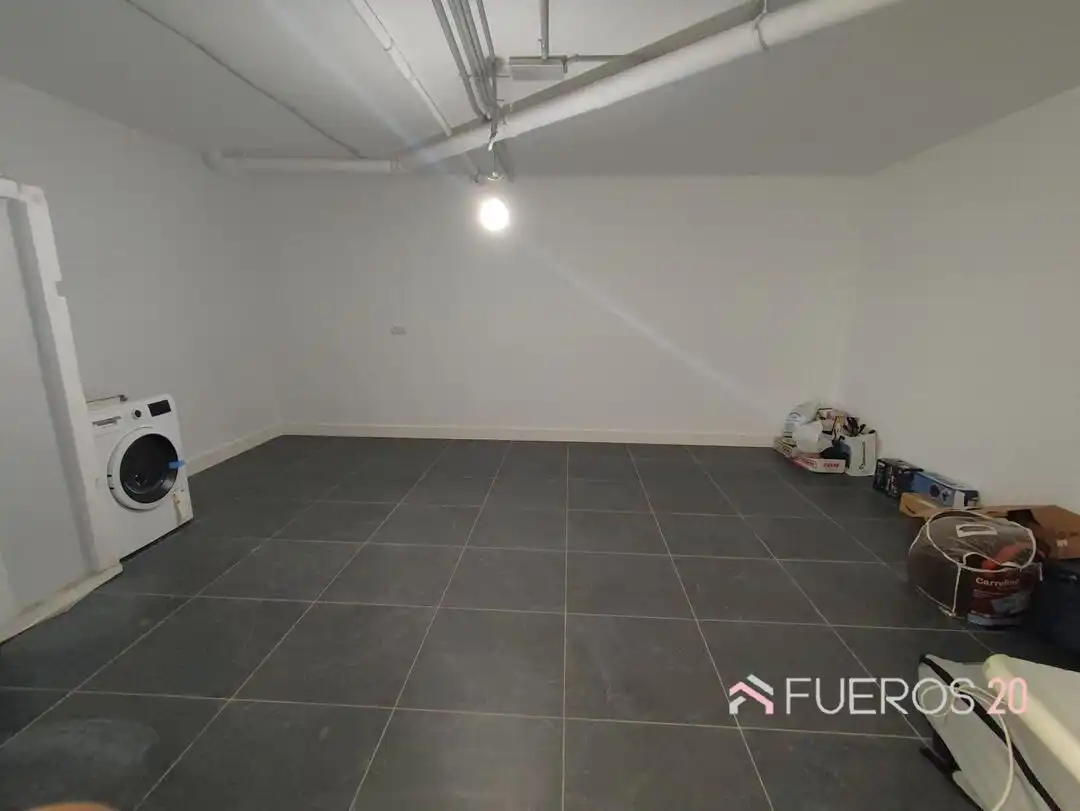 Casa adosada en venta en Zierbena con Calefacción, Jardín privado y Terraza