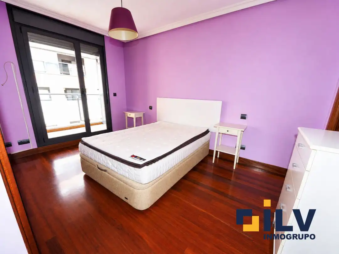 Habitación de Piso en venta en Santurtzi  con Calefacción y Terraza
