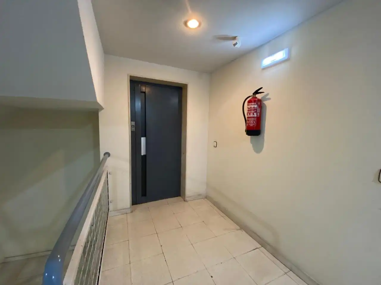 Piso en venta en Oviedo  con Trastero