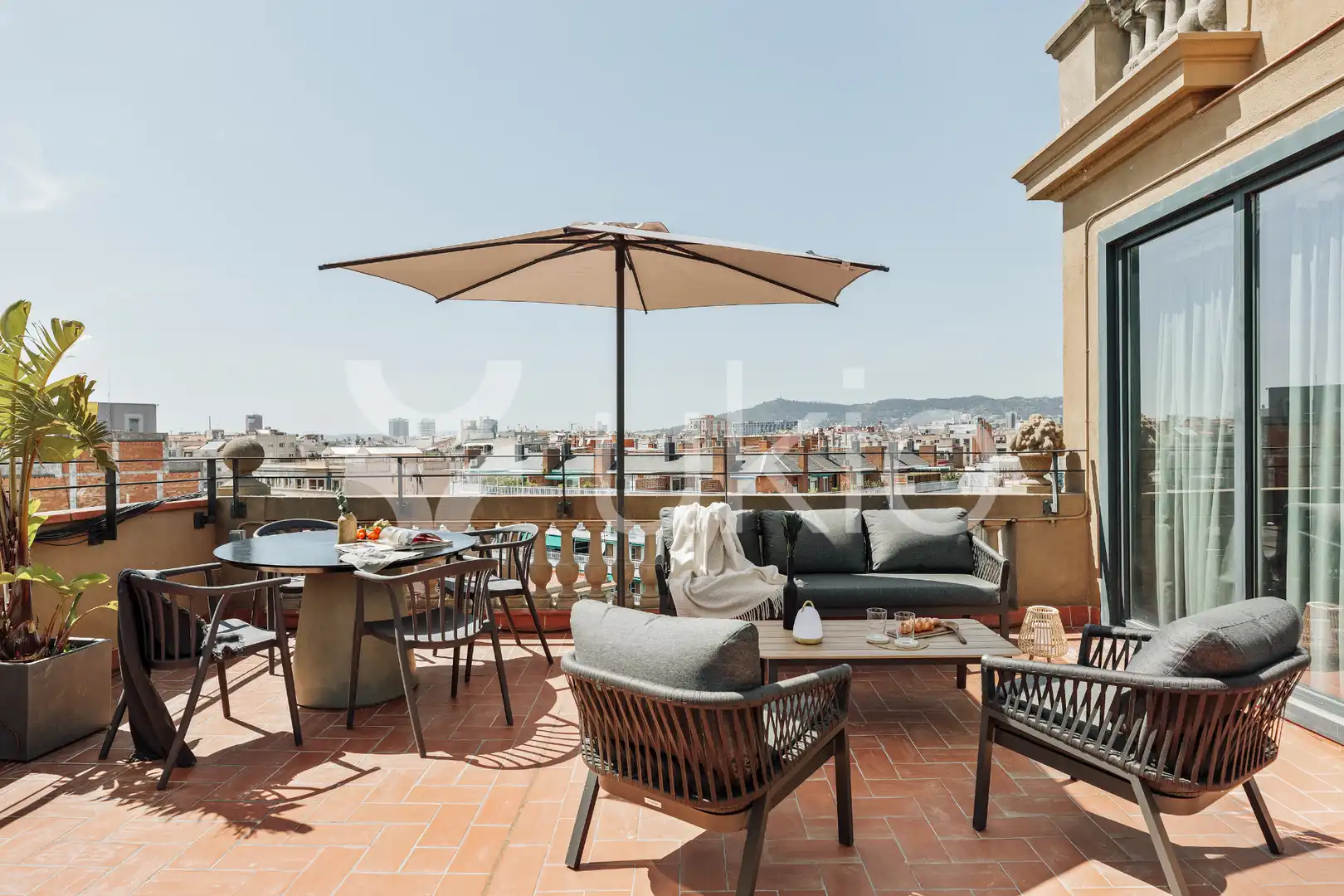 Terrasse von Wohnungen zur Miete in  Barcelona Capital mit Klimaanlage, Heizung und Terrasse