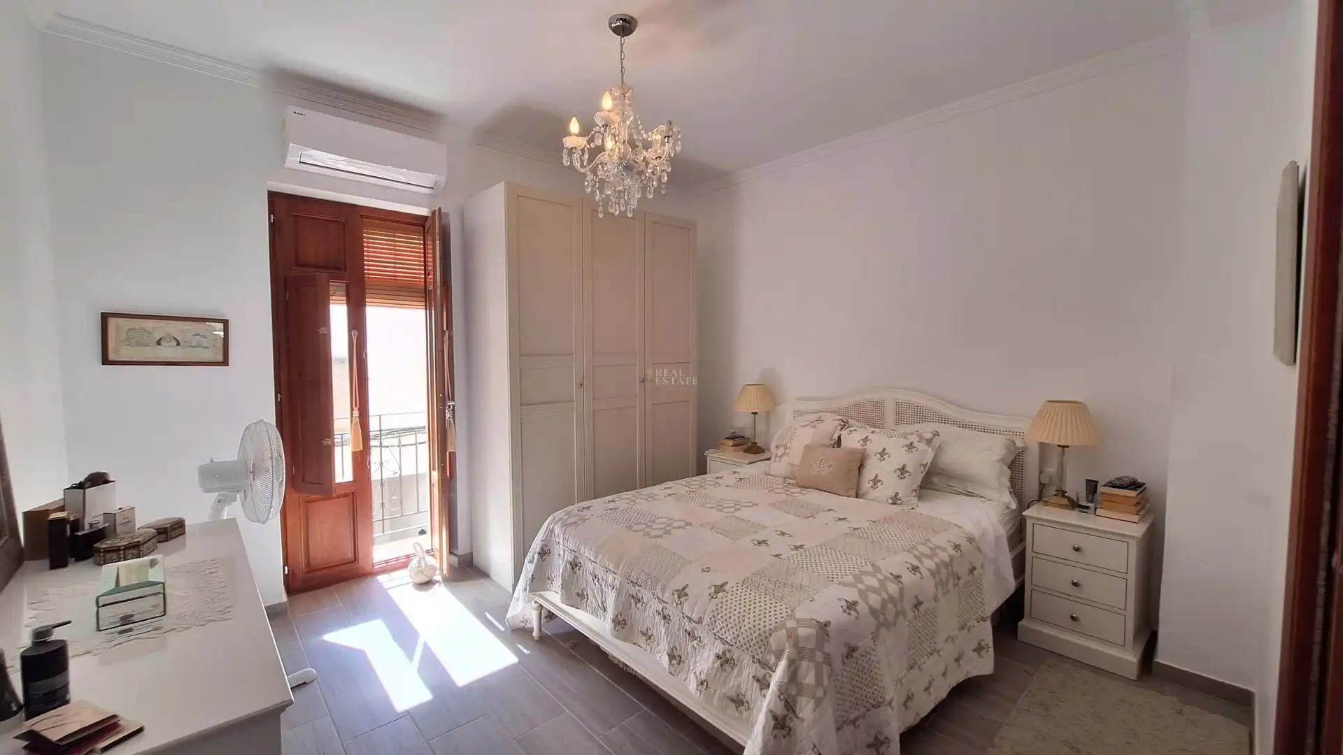 Dormitori de Casa adosada en venda en Orba amb Aire condicionat, Calefacció i Terrassa