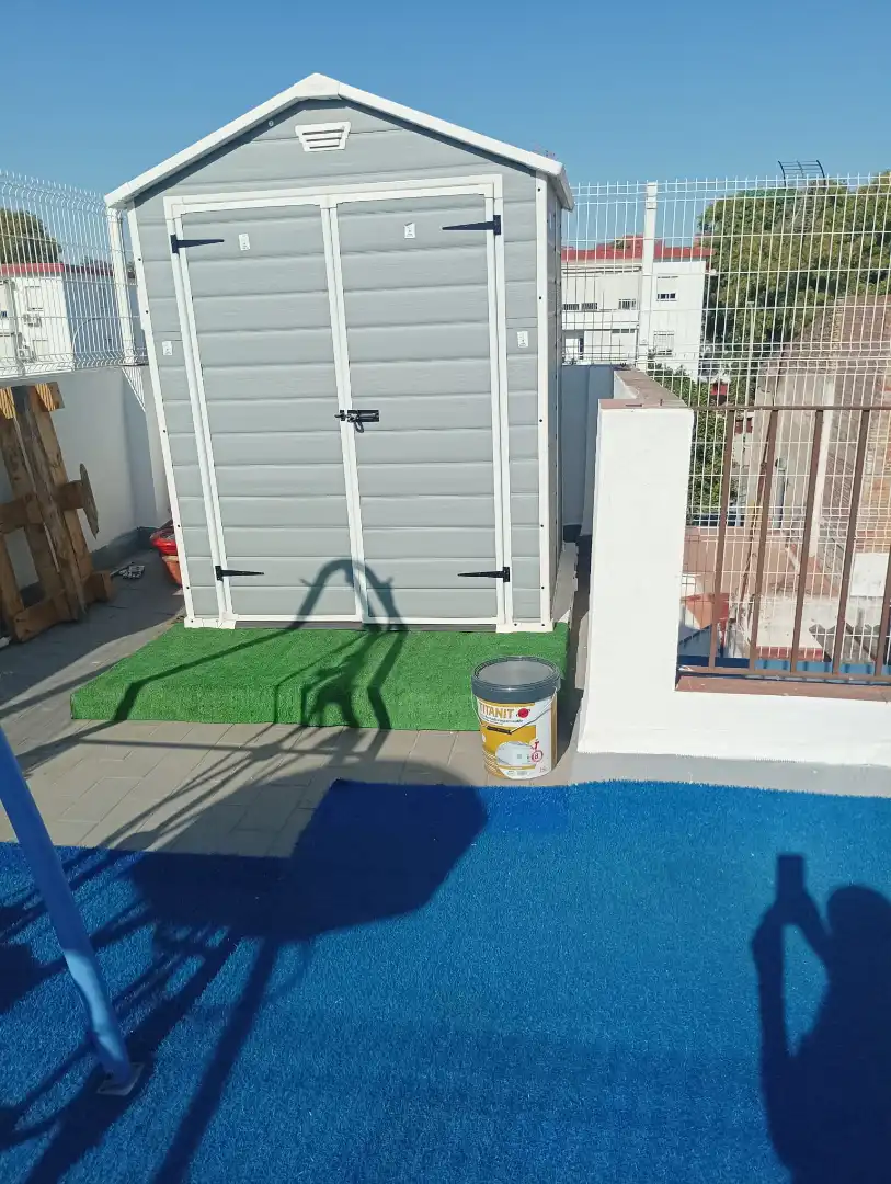 Garden of Houses for sale in Sevilla  with Air Conditioner, Private garden and Parquet flooring