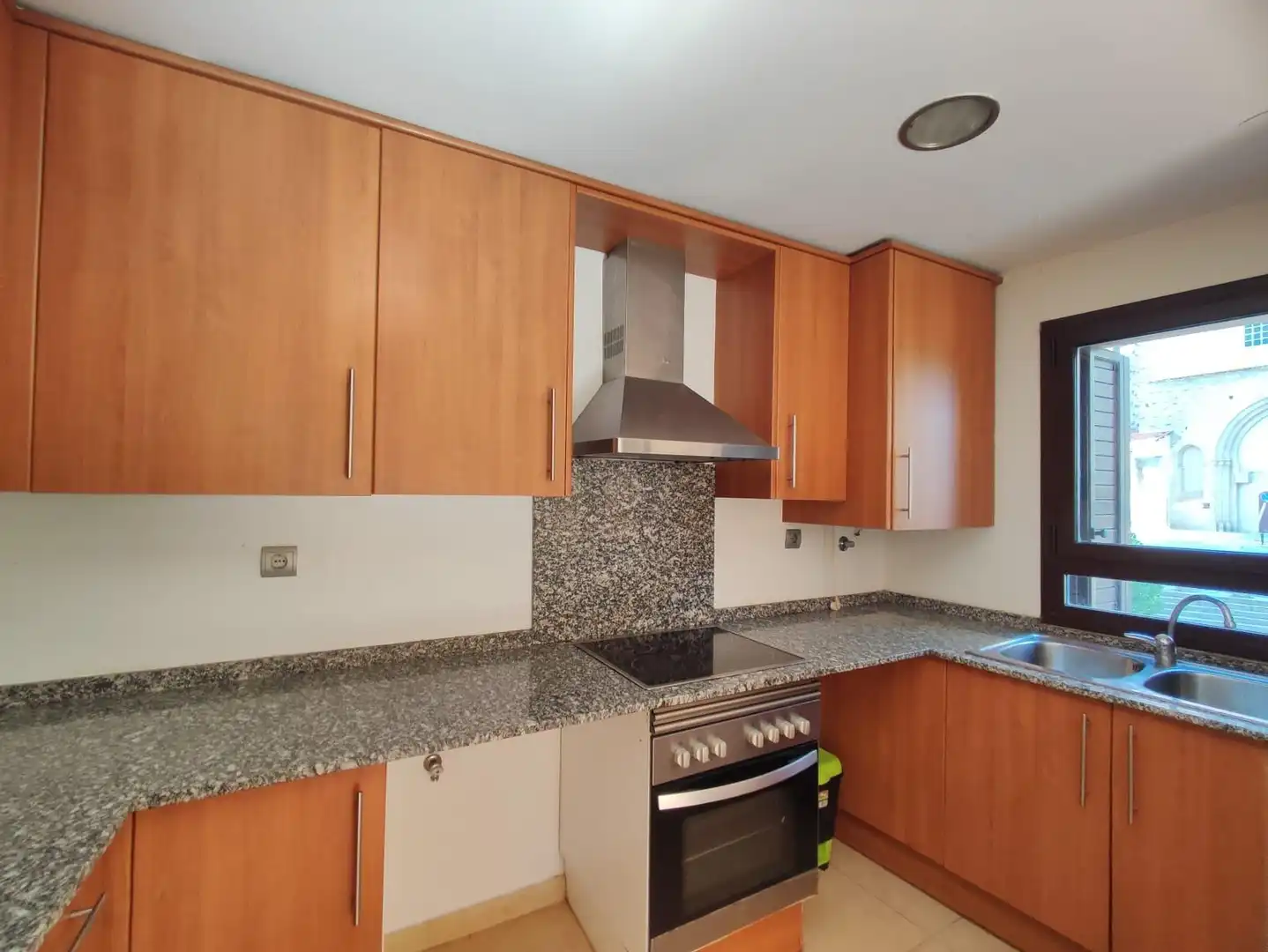 Kitchen of Flat for sale in Manresa  with Heating and Parquet flooring