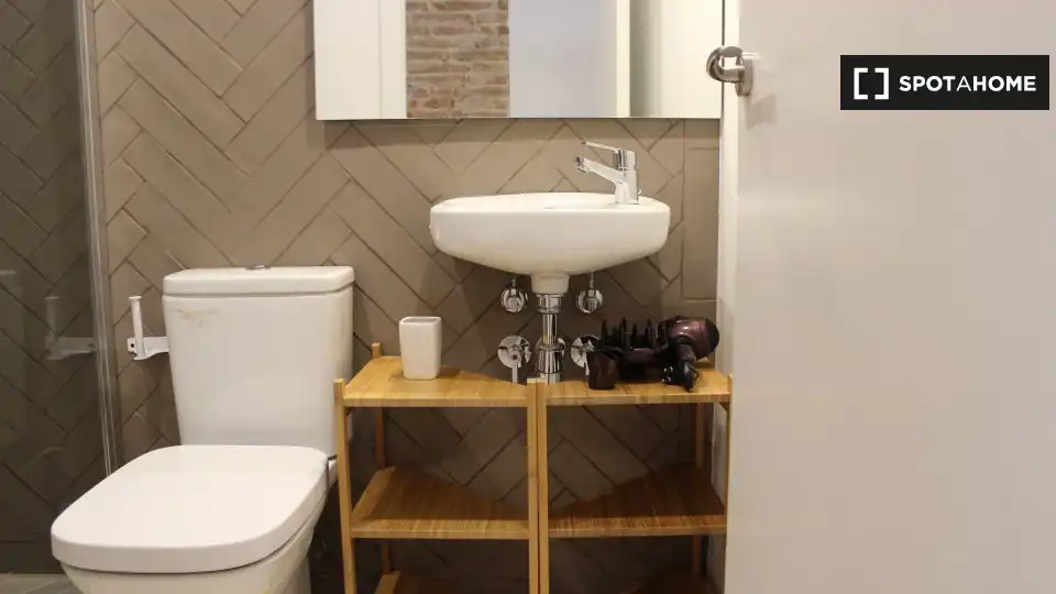 Habitació a El Raval