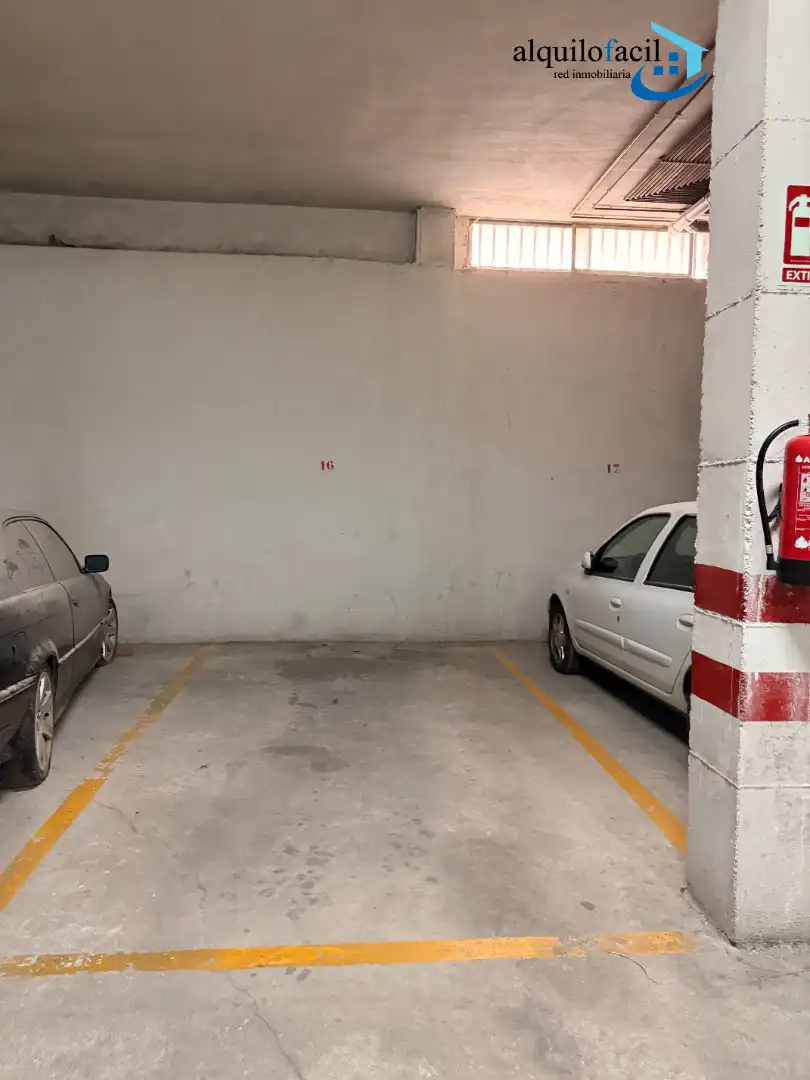 Parkplatz von Wohnung zur Miete in Murcia mit Klimaanlage, Heizung und Möbliert