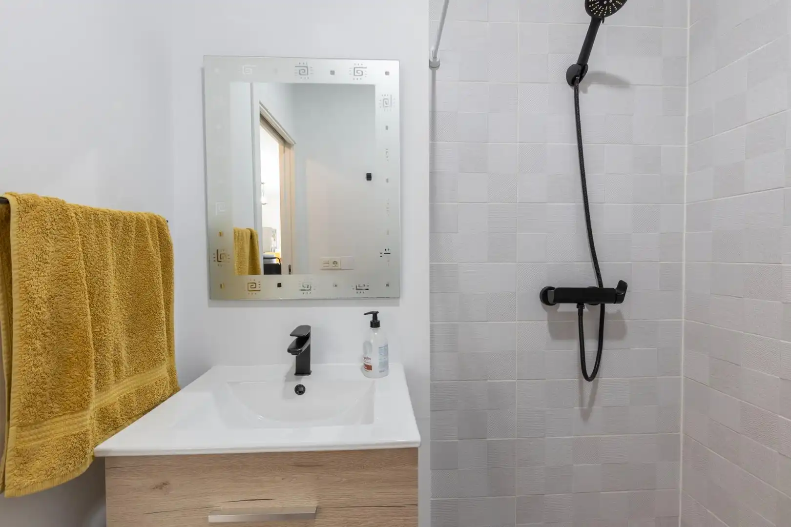 Baño de Casa o chalet en venta en La Zubia con Aire acondicionado y Calefacción