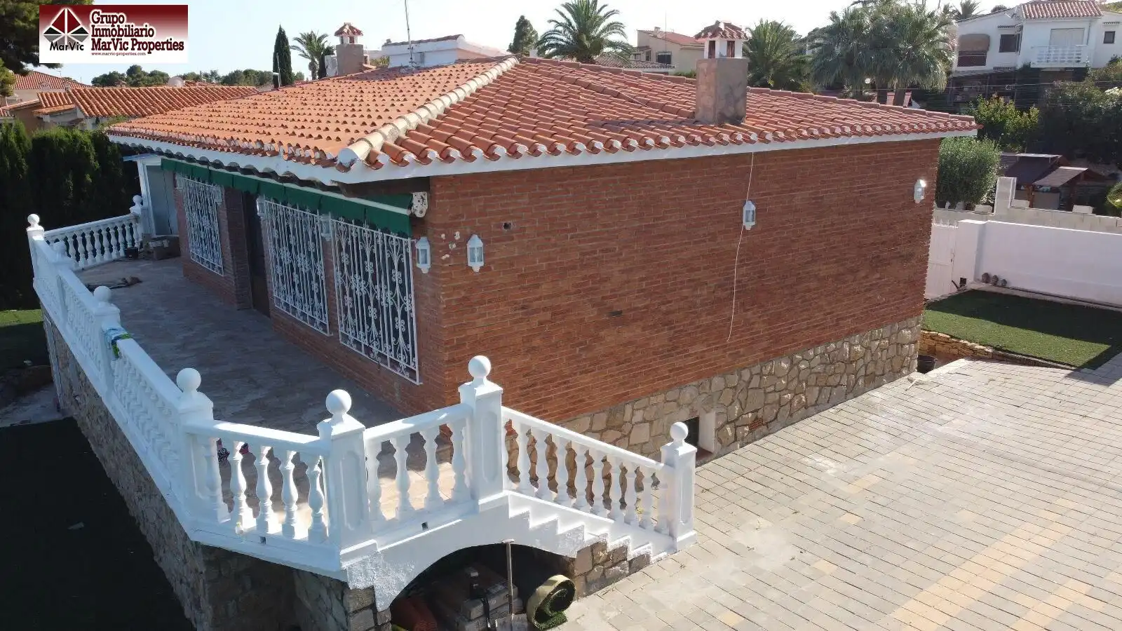 Chalet con piscina en venta en Coloma, imagen 77