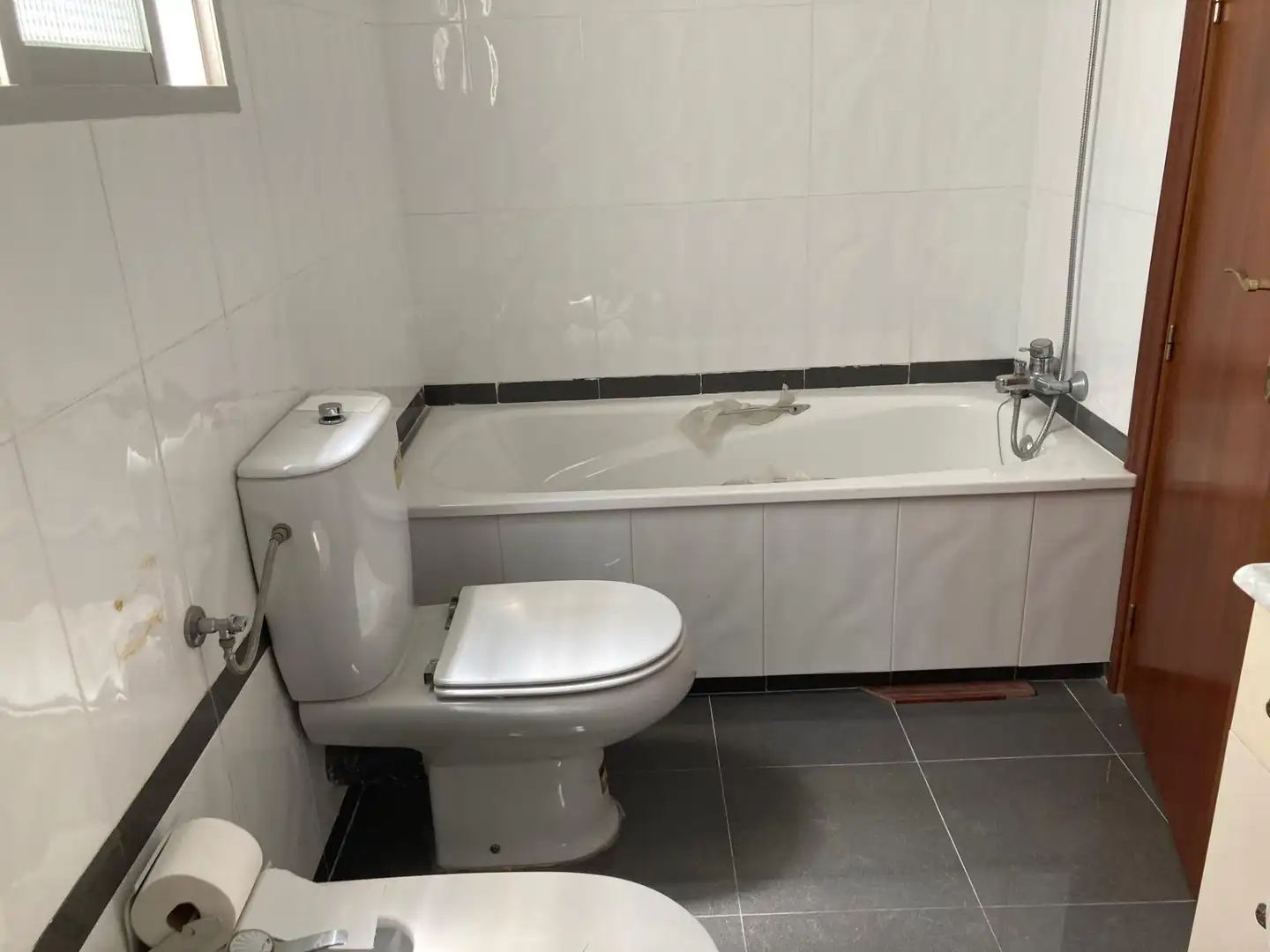 Baño de Edificio en venta en Barbate