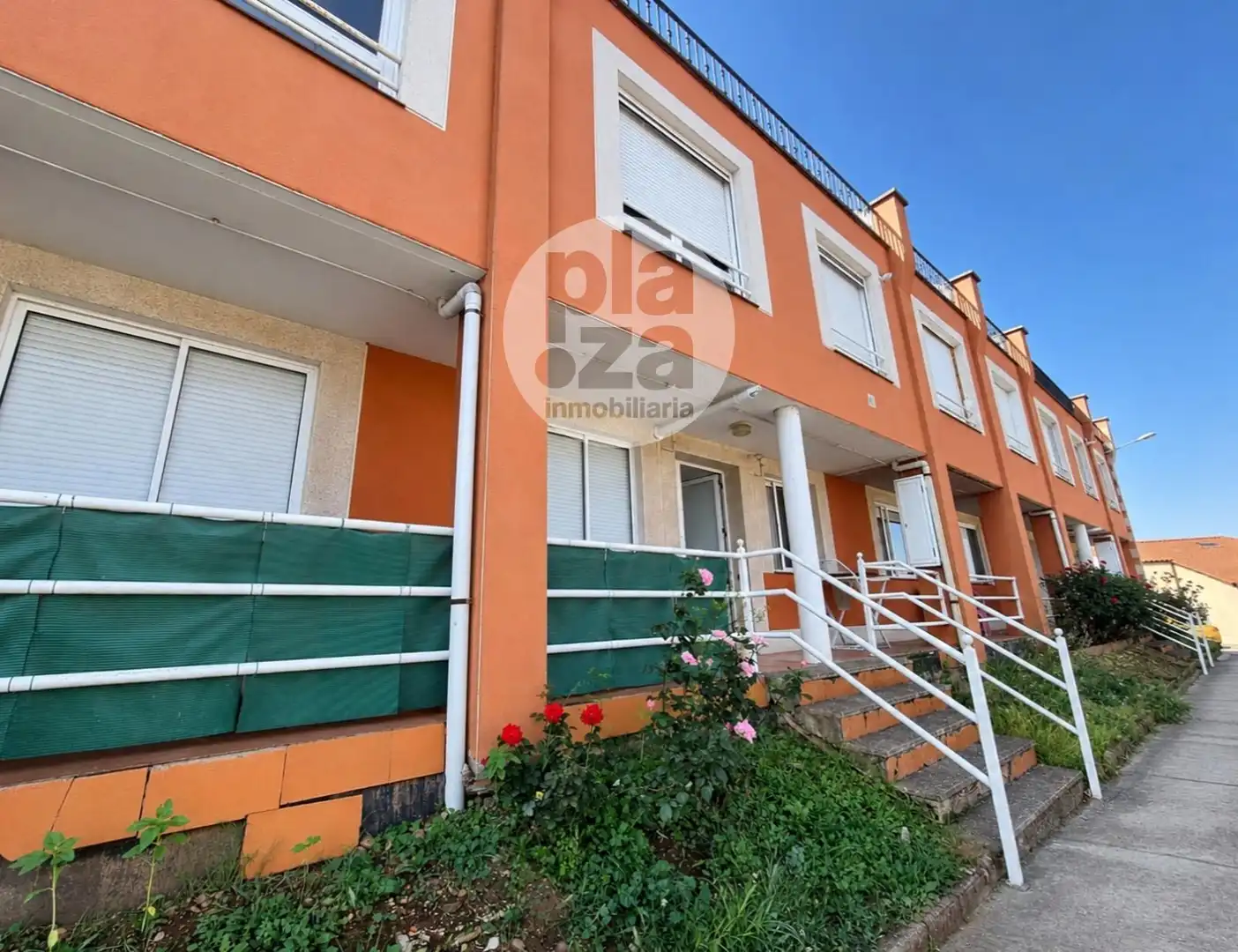 Vista exterior de Piso en venta en San Mamés de Burgos con Calefacción y Trastero