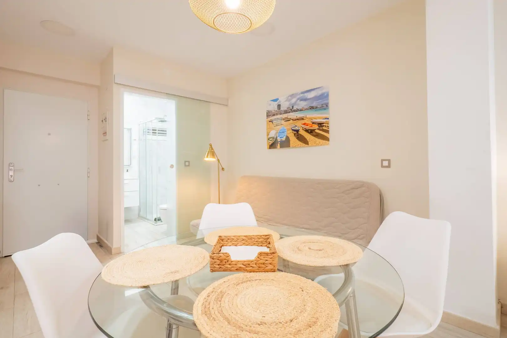 Comedor de Estudio de alquiler en Las Palmas de Gran Canaria con Amueblado y Balcón