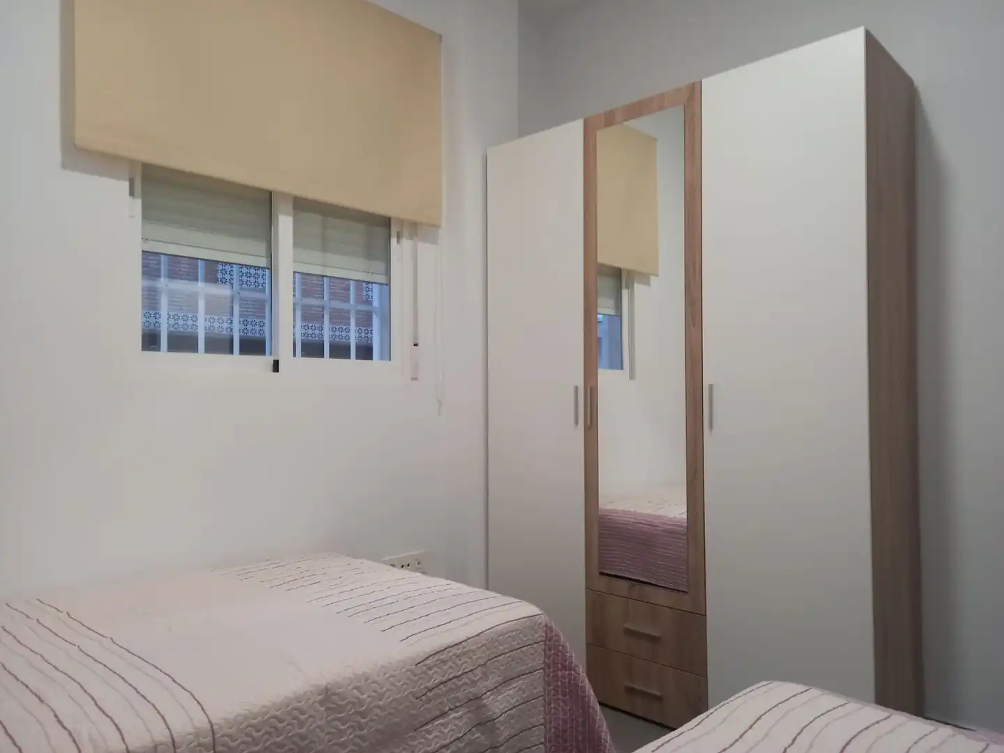 Habitación de Piso de alquiler en Torrenueva Costa con Amueblado