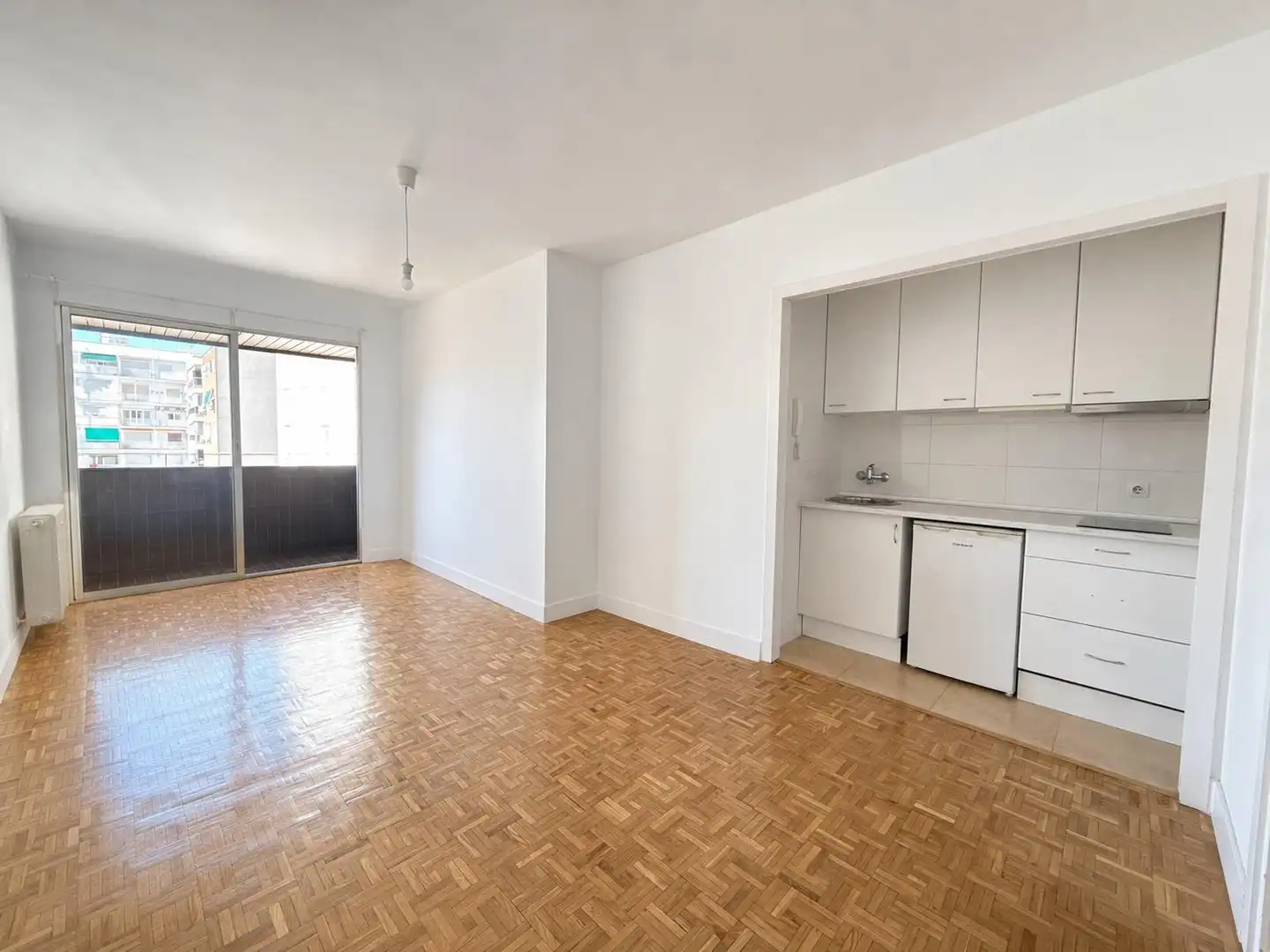 Habitación de Apartamento de alquiler en Madrid con Aire acondicionado, Calefacción y Terraza