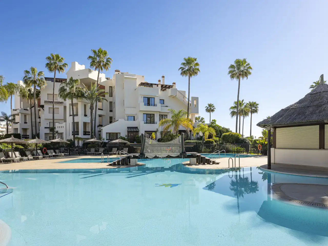 Exterior view of Duplexes for sale in Estepona  with Air Conditioner, Heating and Terrace