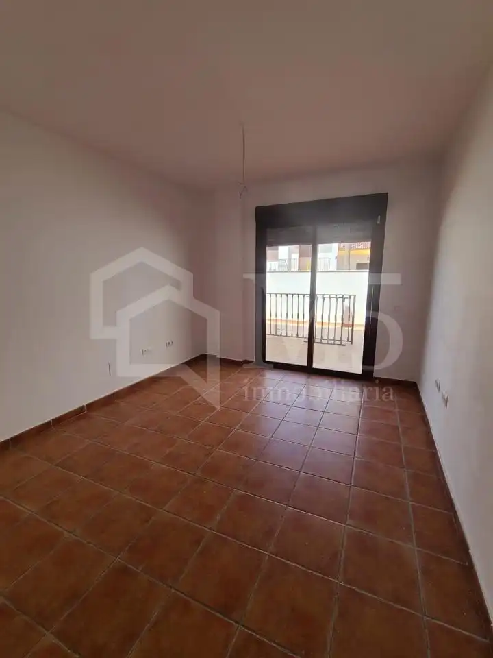 Planta baja en venta en Alcaucín con Terraza y Piscina comunitaria