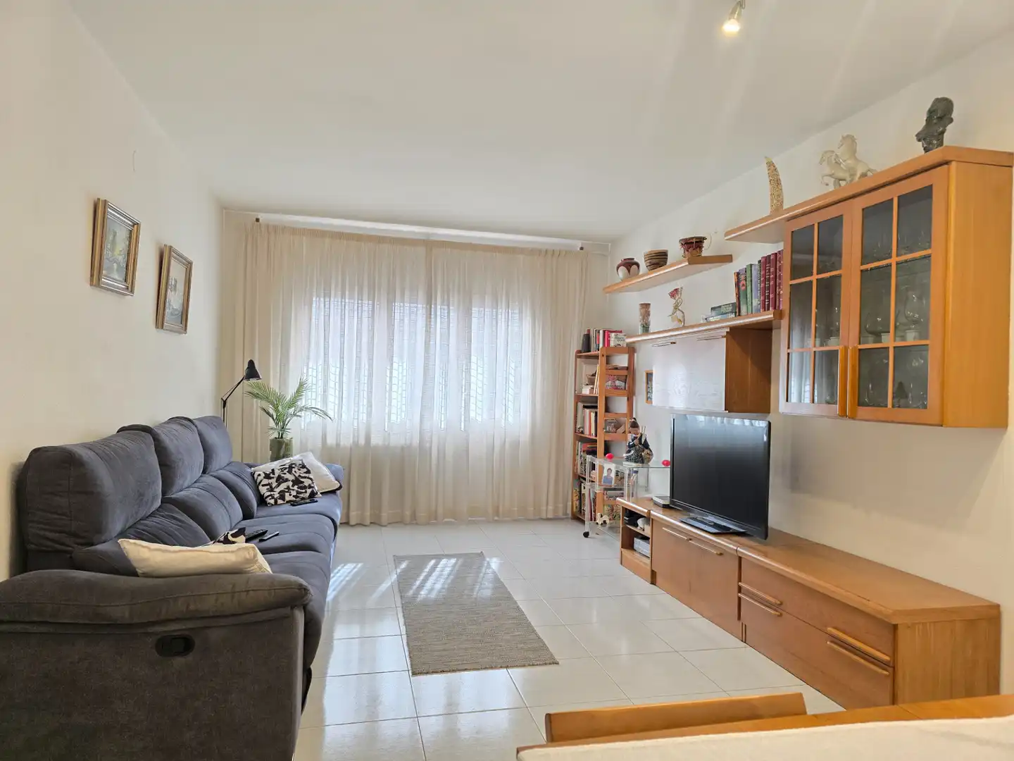 Bajo con ascensor en venta en Centre - Sant Oleguer, imagen 5