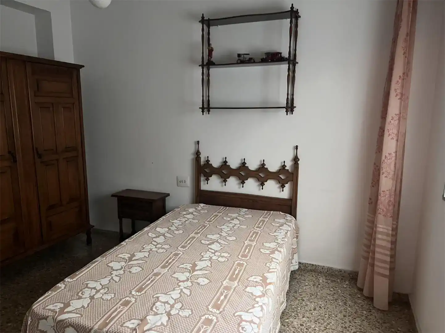 Bedroom of Flat for sale in Oliva