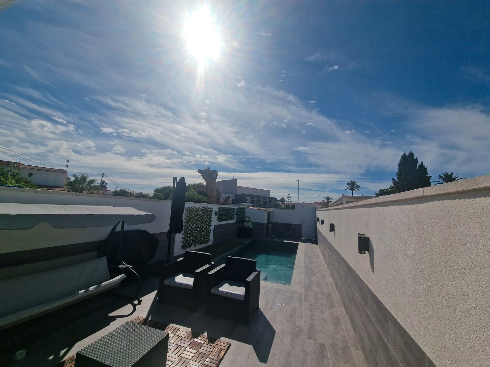 Swimming pool of House or chalet for sale in Torrevieja  with Air Conditioner and Furnished