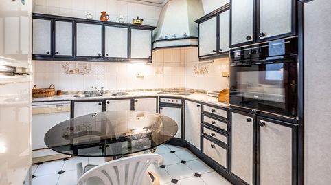 Foto 5 de Casa adosada en venta en Gata de Gorgos, Alicante
