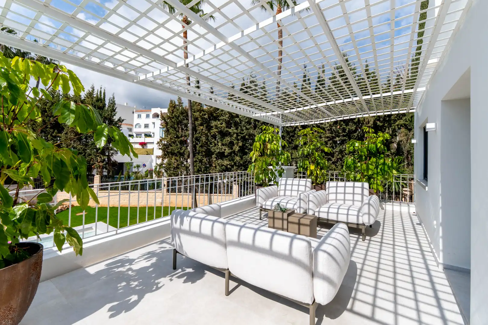 Chalet con piscina en venta en Nueva Andalucía, imagen 10