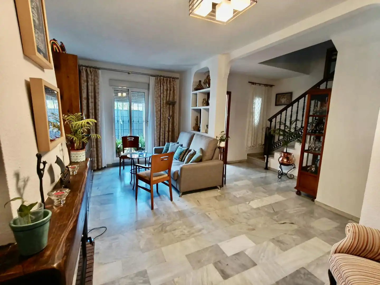 Casa con piscina en venta en Pablo Picasso, imagen 2