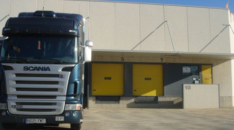 Foto 4 von Fabrikhallen zur Miete in Calle Los Ángeles, 62, La Muela, Zaragoza