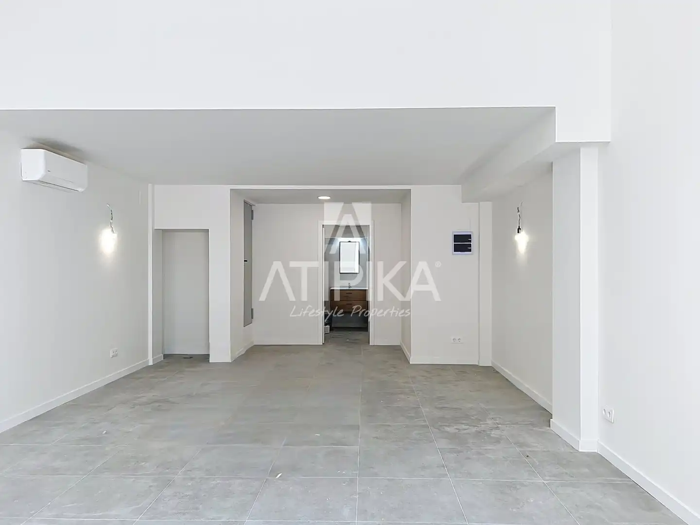Commercial properties for rent in Barcelona  with Air Conditioner