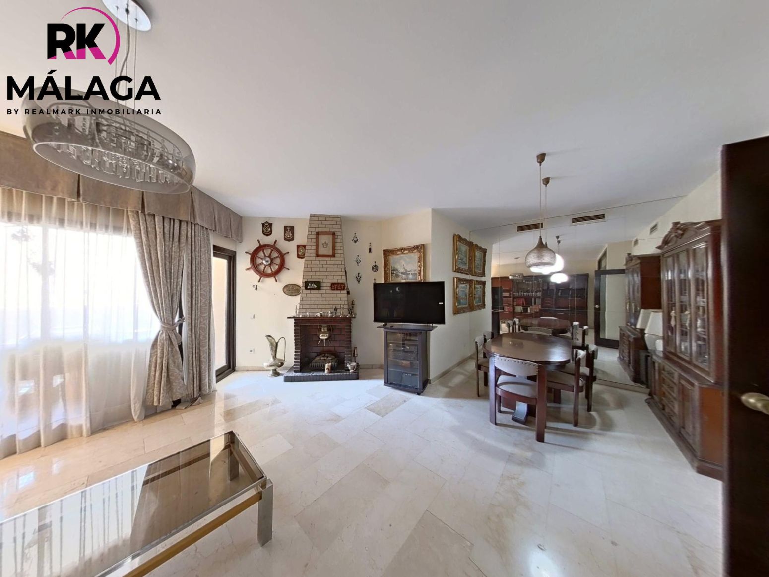 Living room of Flat for sale in Málaga Capital  with Air Conditioner, Private garden and Terrace