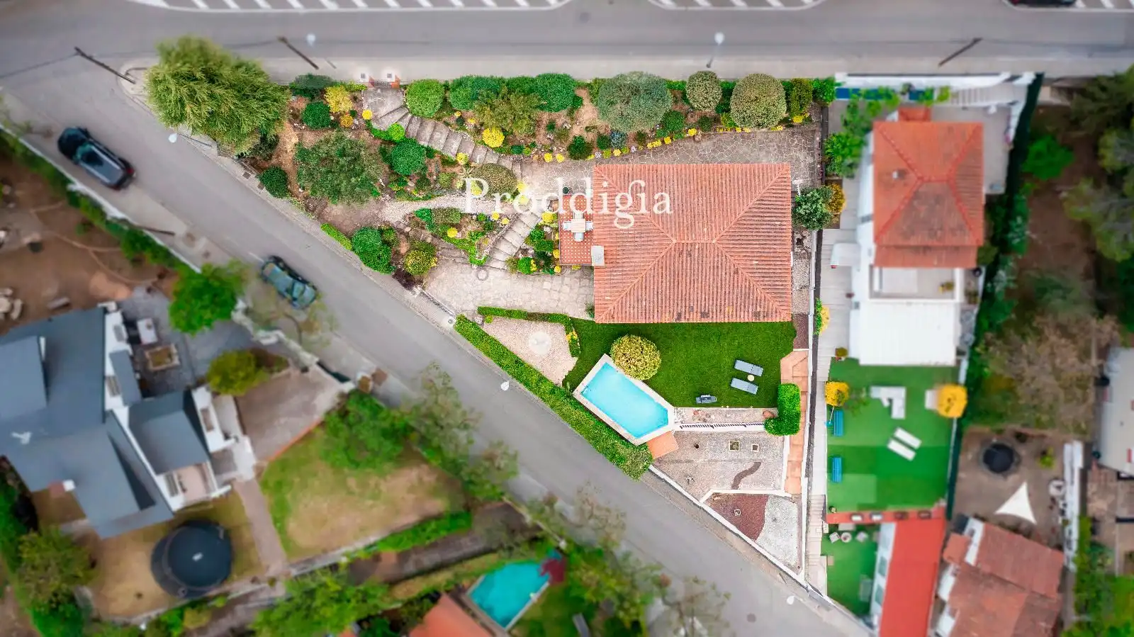 Vista exterior de Casa o chalet de alquiler en Sant Cugat del Vallès con Aire acondicionado, Calefacción y Piscina