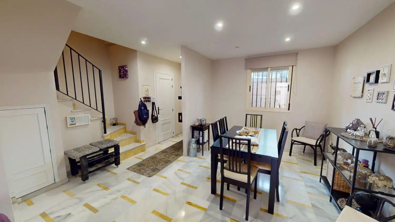 Comedor de Casa o chalet en venta en Alcalá de Guadaira con Terraza