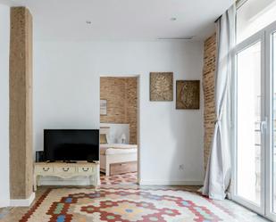 Bedroom of Flat to share in  Valencia Capital  with Air Conditioner