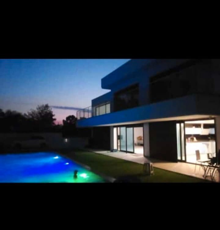 Swimming pool of House or chalet for sale in Vidreres  with Air Conditioner, Heating and Private garden