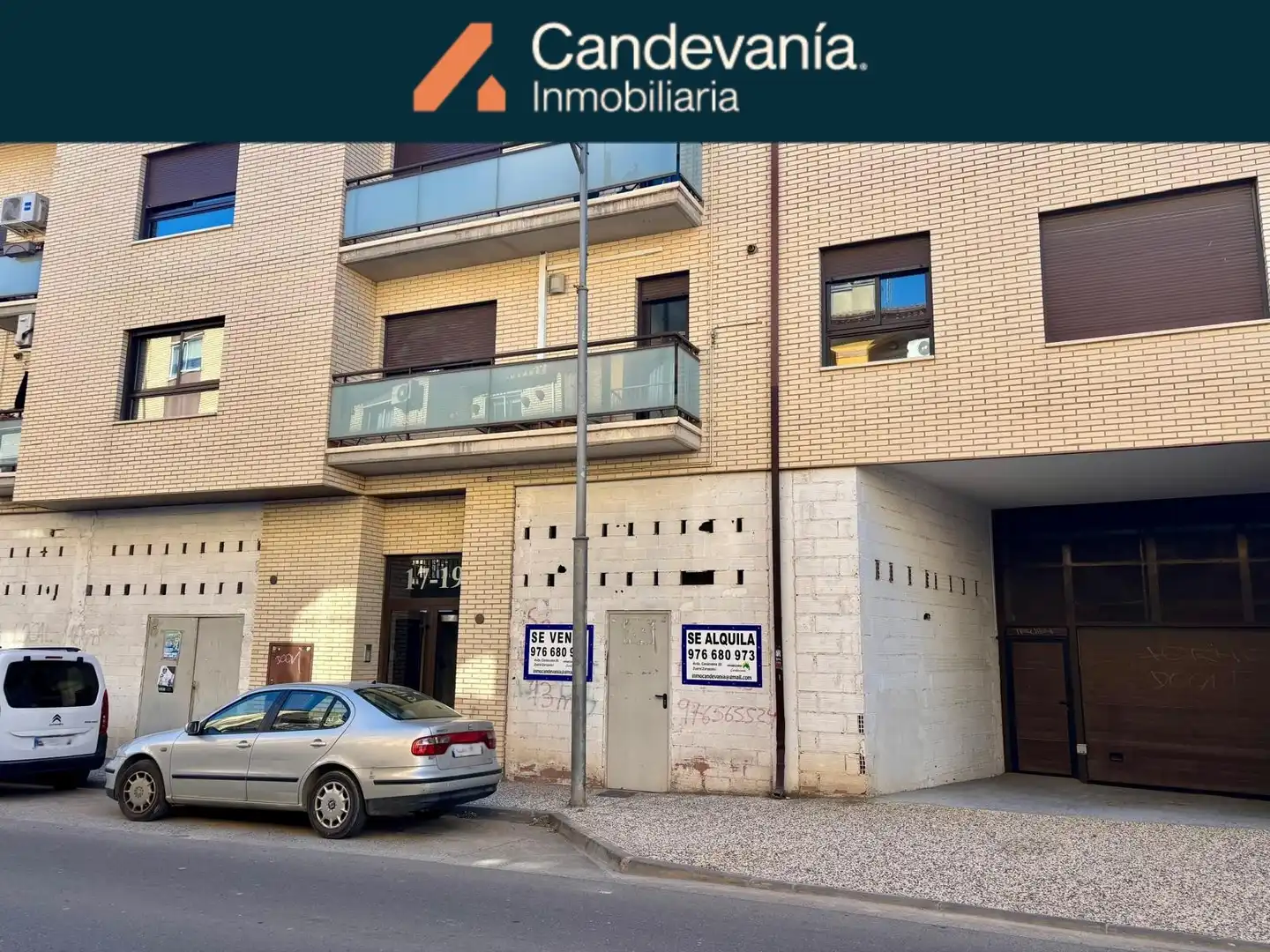 Gewerbefläche zum Verkauf in San Mateo de Gállego