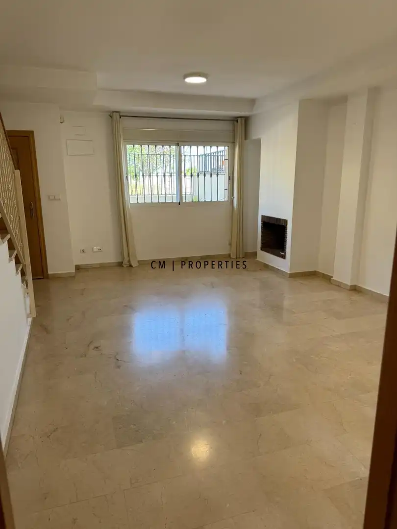 Living room of Detached homes for rent in Foios  with Air Conditioner, Heating and Swimming Pool