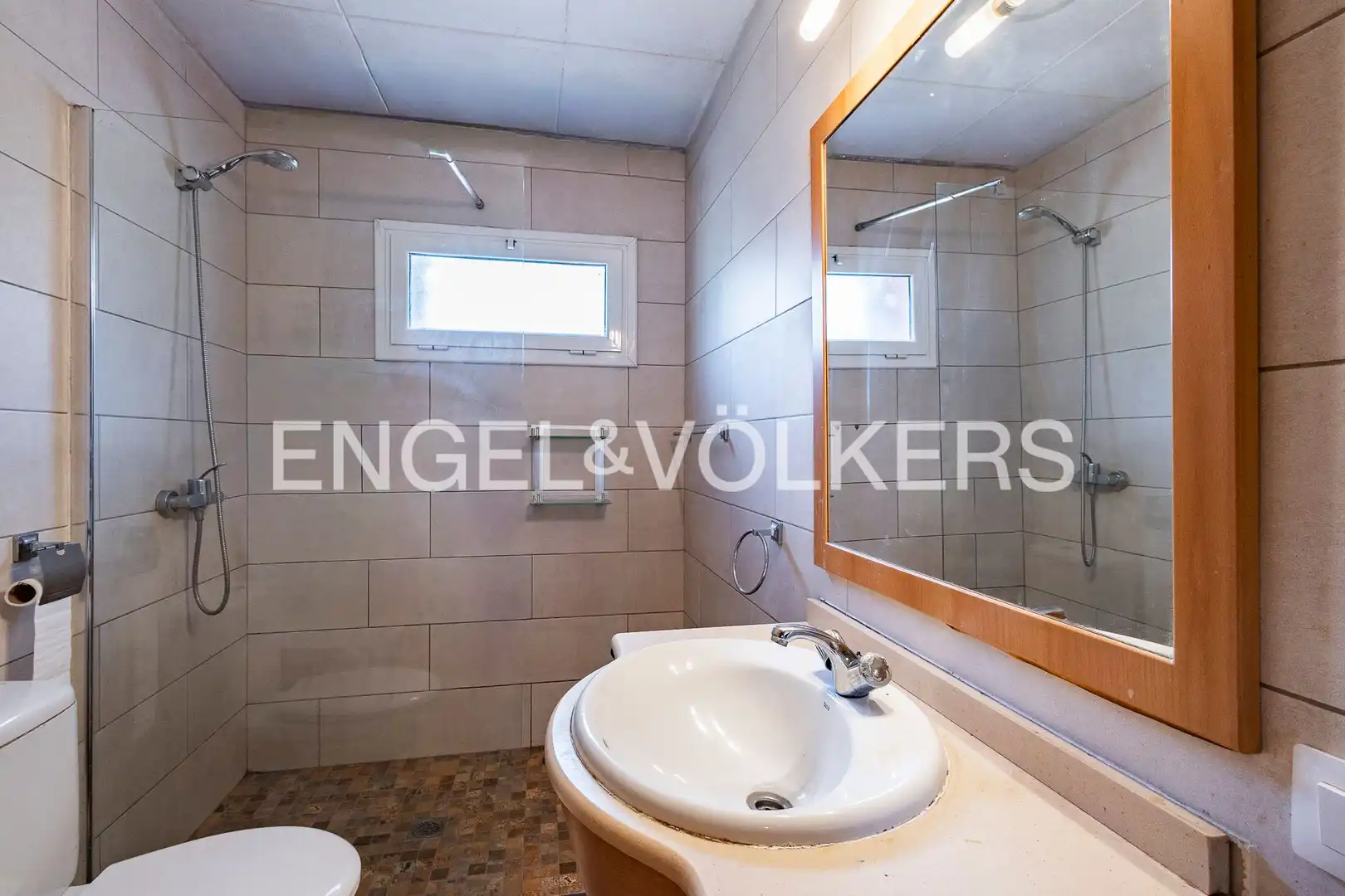 Houses for sale in El Pont de Vilomara i Rocafort  with Heating and Private garden